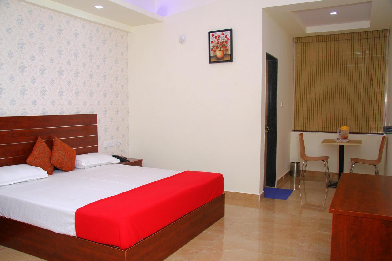 Hotel Kateel International Karkal Экстерьер фото
